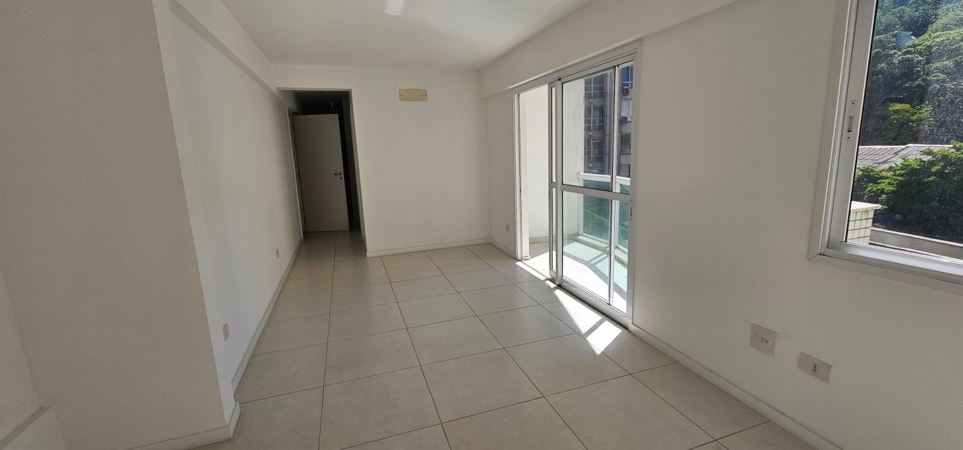Apartamento à venda com 3 quartos, 88m² - Foto 9